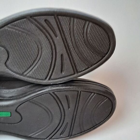 Keds Grasshopper ladies slip on NWOT - Picture 10 of 11